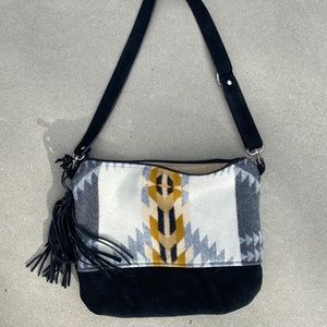 NWOT Pendleton wool and MG Design suede crossbody